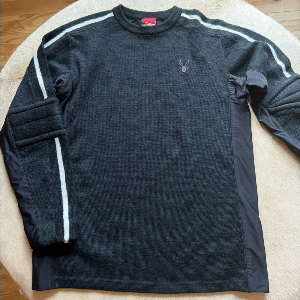 Vintage Spyder ski sweater w pads